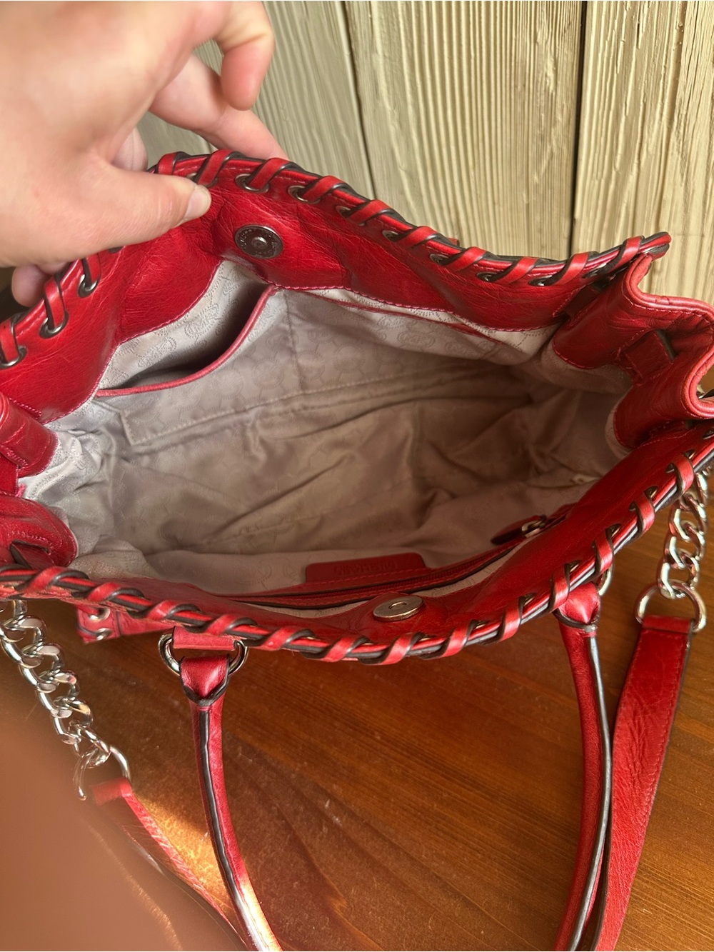 Michael Kors Crimson Quilted Hippie Grommet Satchel Bag w/ Lock & Key - Picture 9 of 15